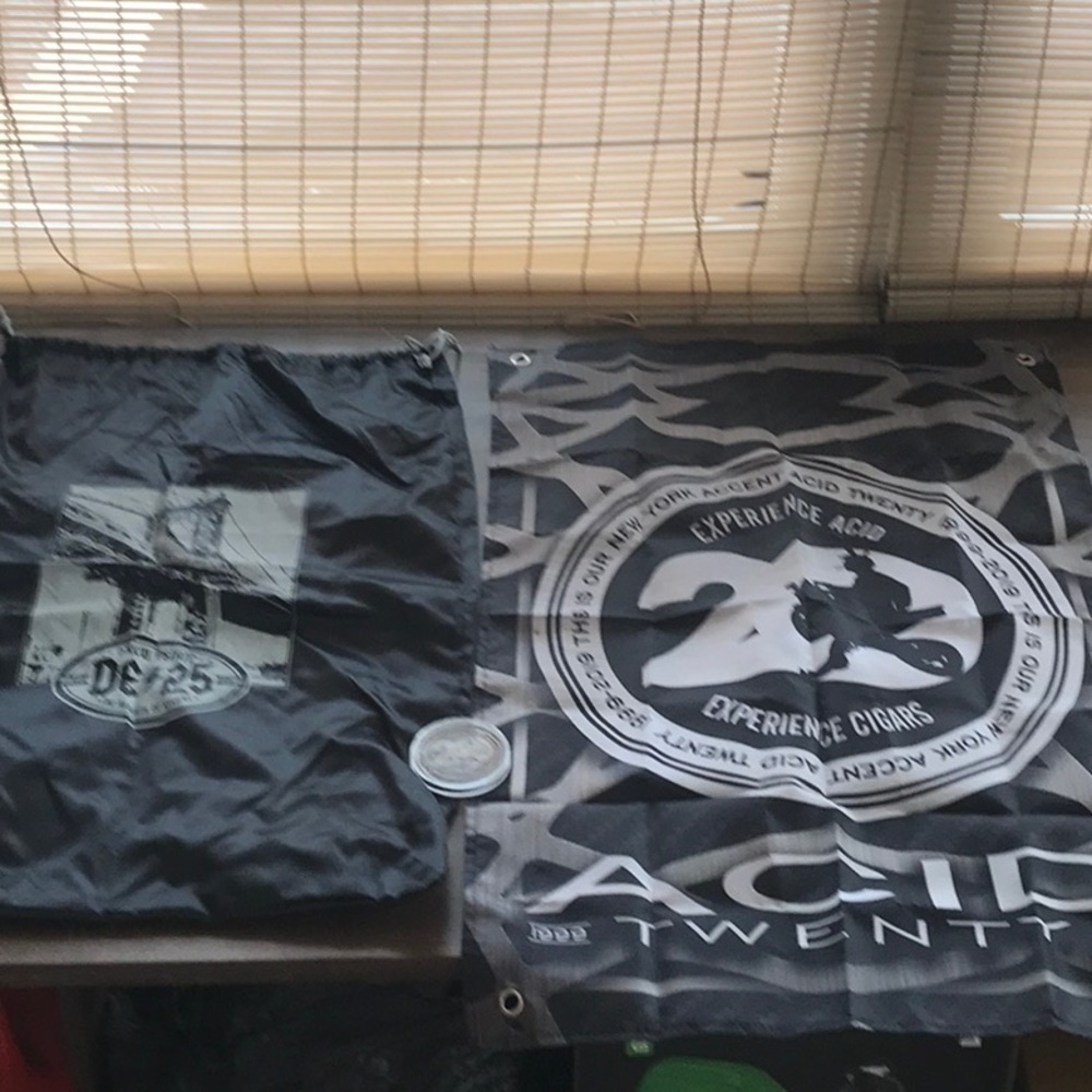 Drew Estate swag accessories - bag, flag, coin 25th anniversary